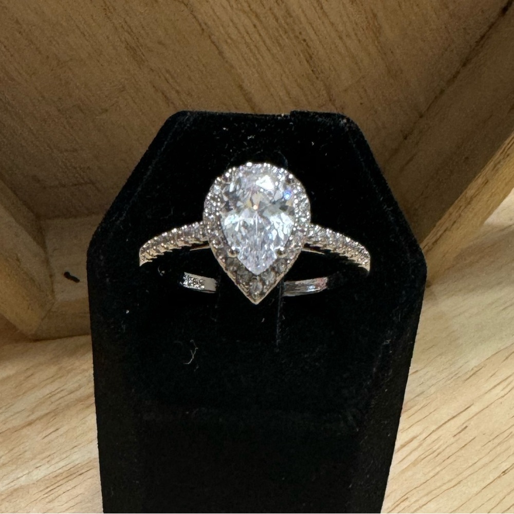 SIZE 10 WEDDING RING